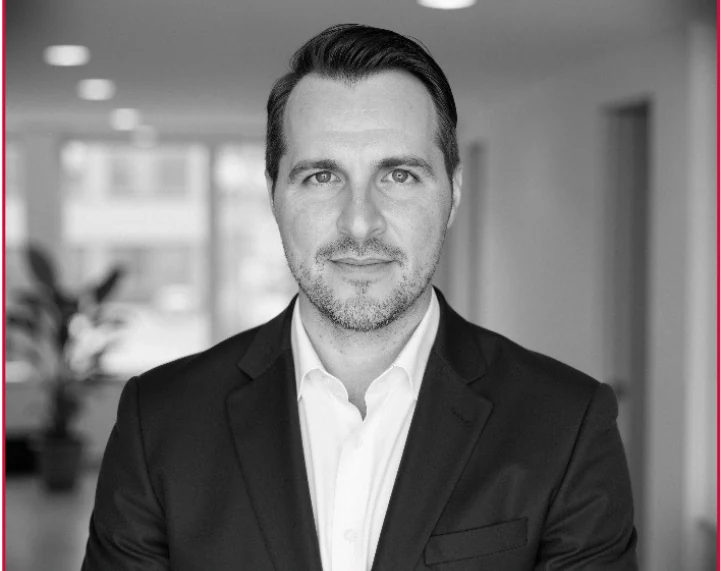 Cameron Vale, Founder & President at Oakside